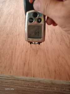 แผ่นวีเนียร์อะคาเซียเกรดพรีเมียม Fomex Greenwood แบบสองด้าน ผิวบินตังกอร์ สำหรับตกแต่งภายในซูเปอร์มาร์เก็ต - Product Image 3