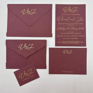 การ์ดเชิญงานแต่งงานพิมพ์ลายฟอยล์บนกระดาษฝ้าย พรีเมียมพร้อมบริการออกแบบการ์ดเชิญตามสั่ง ขายส่ง - Product Image 4