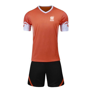Ensembles d'uniformes de football personnalisés fabriqués en usine - Dernier design 100% polyester écologique à séchage rapide - Product Image 1