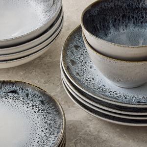 Ensemble d'assiettes en céramique effet pierre nordique, finition émail réactif, empilables, design durable pour les tables rustiques modernes - Product Image 4