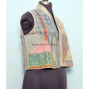 Chaleco Kantha de Algodón Vintage Hecho a Mano para Mujer, Chaqueta Corta Acolchada para Otoño, Chaqueta Kantha Corta Vintage para Mujer - Product Image 4