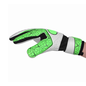 Gants de gardien de but professionnels en PU à prix de gros avec protection des doigts, imperméables et antidérapants pour l'entraînement en extérieur - Product Image 1