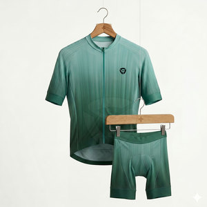 Tenue de cyclisme Race Fit, tissu haute performance, design respirant, idéale pour la compétition, l'entraînement et les longues distances. - Product Image 4