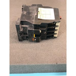 Contactor SIEMENS 3TB41 10-0A, 3TB4110-0A, 167273 - Equipo y Piezas de Semiconductores de Confianza de Global Legacy Semiconductor - Product Image 4