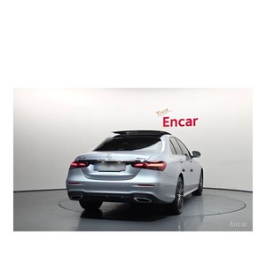 Mercedes-Benz Clase E E350 4MATIC AMG Line 2023, 11,609 km, Caja de Cambios Automática, Asientos de Cuero, Volante a la Izquierda, Cámara Trasera - Product Image 4