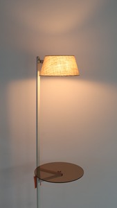Lámpara de Pie LED Ajustable Lumetal con Mesa Lateral de Vidrio Integrada y Regulador de Intensidad Táctil, Base Estable con Pantalla de Tela Suave Beige - Product Image 6