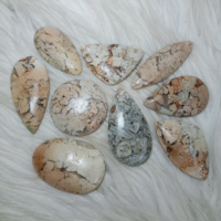 Vente en gros de pierres précieuses naturelles de haute qualité en forme de cabochon d'agate de panache d'Indonésie cristal de guérison artisanal 30-50mm