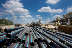 Tuyau HDPE de qualité supérieure 200 mm 30 pouces pour les systèmes de transport de gaz, d'eau et d'eaux usées, disponible à un bon prix - Product Image 5