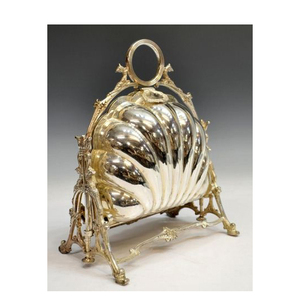 Antique Silver Plated Folding Biscuit Box Victorian Scallop Shell Design Engraved Biscuit Warmer Collectible Tableware - Product Image 2