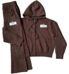 OEM Heavyweight Mohair Sweater Set Women Breathable Wool Viscose Hoodie and Sweatpants Tracksuit Casualwear - Product Image 3