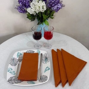Serviettes en tissu rectangulaires vertes, 2 pièces, réutilisables, style simple, décoration de table, usage domestique, teintes unies, écologiques, réutilisables - Product Image 3
