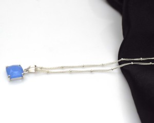 Collar con Colgante de Plata de Ley 925 con Calcedonia Azul en Forma de Cojín, Cadena de Eslabones, Chapado en Oro de 18K, Unisex, para Cualquier Ocasión - Product Image 2