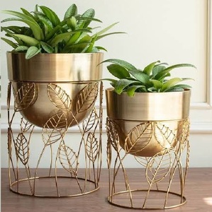 Pot de fleurs imprimé luxueux avec motif d'oiseaux et de fleurs, pot en métal décoratif pour la décoration de la maison - Product Image 5