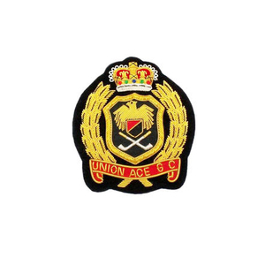 งานปักด้วยด้ายทองคำแบบแฮนด์เมด OEM ป้ายและตราปักแฮนด์เมดแบบกำหนดเอง คุณภาพสูง ผู้ผลิตตามขนาดที่กำหนด ทองแดงสำหรับเสื้อเบลเซอร์ - Product Image 2