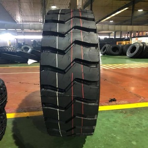 Pneu de construction d'occasion 12.00R20, radial robuste, 18 plis, bande de roulement profonde, adhérence sur boue, pour engins de carrière, de mine et de chargement - Product Image 2