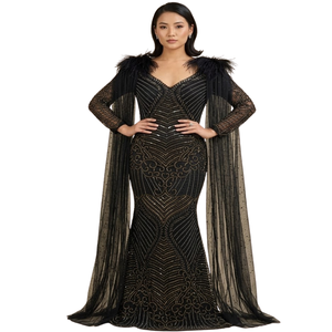 Vestido de Noche Largo de Sirena Negro Moderno de Lujo con Cuentas y Capa de Plumas en el Hombro |   Diseño de lentejuelas con espalda descubierta y cuello en V de manga larga - Product Image 3