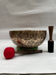 Cuenco de bronce curativo con sonido, 12-50cm, tamaño personalizado, grabado, tallado, diseño de luna llena, chapado a mano - Product Image 2