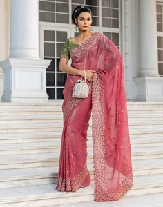 Sari Tradicional KV Peach Silk Blend con Adornos para Fiesta, con Blusa Sin Coser, Sin Arrugas y Reversible - Product Image 4