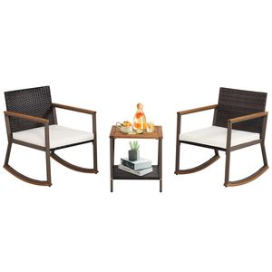 Conjunto de Bistró de Ratán Relajante - Mesa Mecedora de 3 Piezas con Cojines, Mesa de Centro y Madera de Acacia Premium, Muebles Duraderos para Exteriores - Product Image 1