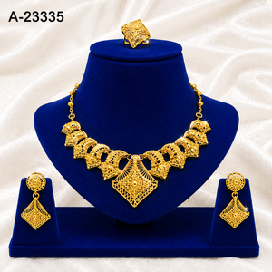 ชุดเครื่องประดับทองคำทรงเรขาคณิต ชุบทอง 24K สร้อยคอ ต่างหู แหวน ประดับเพชรซิร์คอน สำหรับผู้หญิง เหมาะสำหรับงานแต่งงาน - Product Image 2