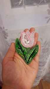 Broche de Colibrí con Cuentas de Vidrio Rosadas y Rojas, Pin de Solapa Bordado con Animal para Mujer, para Prendas, Sombreros, Bolsos y Joyería - Product Image 6