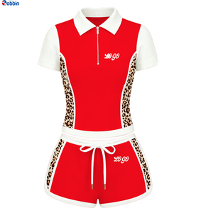 Conjunto Deportivo de 2 Piezas para Mujer, Estampado de Leopardo Rojo, Top de Manga Corta con Cierre y Pantalones Cortos con Cordón Ajustable, Superventas - Product Image 1