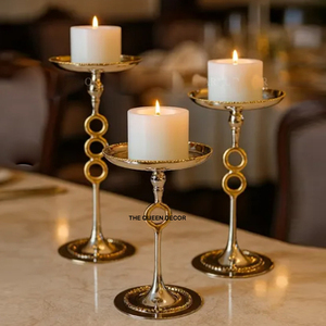 Portavelas de Metal Duradero y Elegante para Transformar Interiores de Hogar de Estilo Moderno, Vintage o Rústico, con Acabado Dorado - Product Image 4