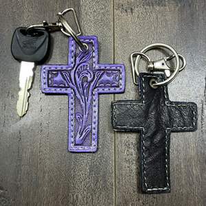 พวงกุญแจหนังวัวแท้คุณภาพสูง งานแฮนด์เมด สไตล์ครอส ผลิตโดยผู้ผลิตชั้นนำ รับสั่งทำตามแบบ ส่วนตัว หรือตามความต้องการ - Product Image 6