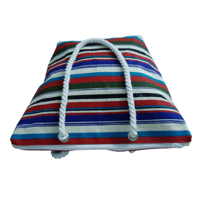 Bolsa de Playa de Alta Calidad 2026, Moderna, con Estampado de Rayas Multicolor, Asa de Cuerda de Algodón Trenzada y Cierre de Cremallera - Product Image 3