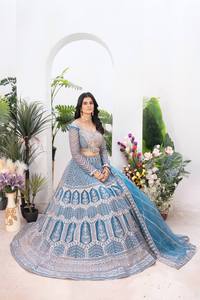 Lehenga Choli Tradicional Azul Bordado, Vestido de Seda para Mujer, Estilo Indio-Pakistaní, Corte Holgado, Largo hasta el Suelo, para Bodas - Product Image 2