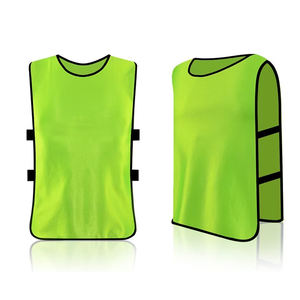 Chalecos de entrenamiento de fútbol reversibles en oferta, ligeros, transpirables, de malla, para equipos, a bajo precio. - Product Image 6
