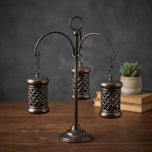 Candelabro de Hierro con Faroles Perforados, Decoración Duradera para el Hogar - Product Image 6