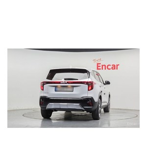 Kia Seltos 1.6 Turbo Essence 2WD 2023, 4 425 km, Boîte Automatique, Sièges en Cuir, Caméra Arrière, Conduite à Gauche - Product Image 4