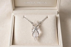 Collier Pendentif Classique en Cristal de Quartz Clair Naturel 25mm, Laiton Plaqué Rhodium, Or, Or Rose, Argent, Bijoux en Pierres Précieuses, Vente en Gros - Product Image 2