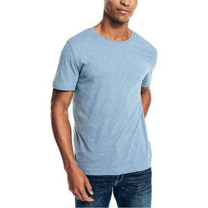 Camiseta de Manga Corta para Hombre, Cuello Redondo, Color Azul Claro, Corte Regular, 100% Algodón Jersey, Diseño Liso - Product Image 1