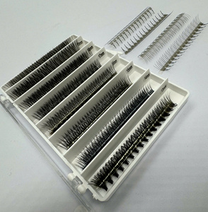Extensions de cils pré-faits Mega Volume 3D-8D, épaisseur 0.03/0.05/0.07, courbure C/CC/D/DD/M/L, noir mat étroit, tailles mixtes - Product Image 6