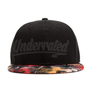 Casquettes Snapback personnalisées, structure rigide, 100% coton, matériau durable pour l'extérieur, design à visière plate, construction respirante, ajustement réglable - Product Image 4