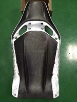 Siège de course de voiture modifié sur mesure OEM Processus d'autoclave Pièces de moule en fibre de carbone Sièges baquets en fibre de carbone légers pour voiture