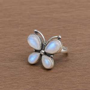 Anillo de Plata de Ley 925 Hecho a Mano con Piedra Lunar Arcoíris y Gema Natural en Forma de Pera, Joyería Fina al por Mayor - Product Image 5