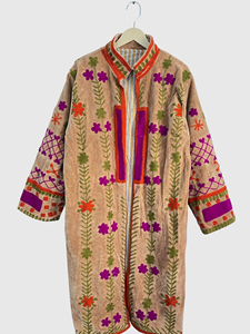 Veste florale brodée pour femmes grandes tailles, col mandarin, manches longues, manteau long, fabrication artisanale, style Prairie Chic, vêtements d'automne - Product Image 3