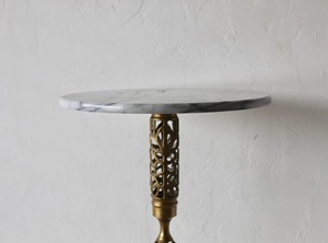 Mesa de Centro con Tapa de Mármol y Base de Latón en Oferta, Muebles Modernos para Sala de Estar, Mesa Auxiliar Decorativa - Product Image 2