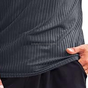 Débardeur de sport personnalisé pour homme, respirant et sublimé, pour le yoga et le fitness - Product Image 3