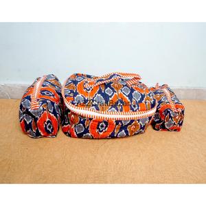 Trousse de Maquillage Suspendue Portable Grande Capacité Écologique en Coton Biologique Imprimé Floral – Ensemble de Pochettes de Voyage Multifonctionnelles à Fermeture Éclair - Product Image 1