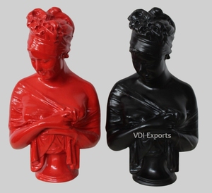 Sculpture de buste de dame romaine classique sur piédestal, décoration de table, sculpture en résine polyester, centre de table de luxe pour événements de mariage - Product Image 4