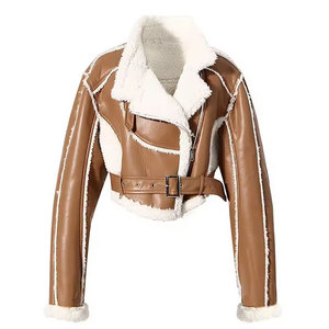 Blouson moto en cuir et peau lainée pour femme avec ceinture, col montant, chaud pour l'hiver, manches longues, style court - Product Image 1