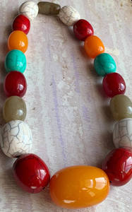 <b>Resin</b> Colorful <b>Necklace</b> Packaging Mesh <b>Resin</b> <b>Necklace</b> Packaging - Product Image 2