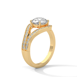 Bague tendance en or jaune 14 carats avec diamant de laboratoire taille ronde central et pierres latérales serties pavé, bijoux pour femmes en gros - Product Image 2