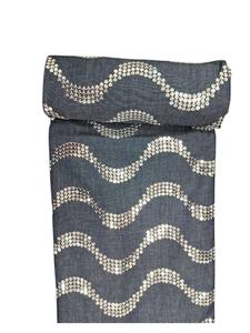 ผ้าเดนิมสีน้ำเงินกรมท่าคุณภาพพรีเมียม ปักลายคลื่นด้วยเลื่อม เหมาะสำหรับชุดเด็กหญิงและผู้หญิง - เนื้อผ้าเบาสบาย ระบายอากาศได้ดี - Product Image 2