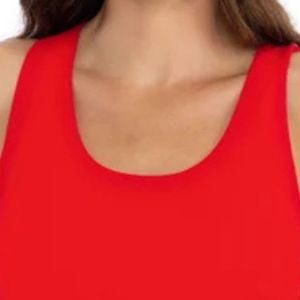 Débardeur dos nageur personnalisé pour femme, léger et athlétique, idéal pour la course, la gym, le yoga et les activités de fitness - Product Image 3
