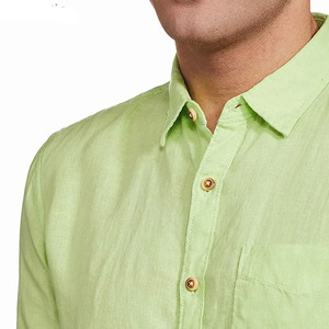 เสื้อเชิ้ตแขนยาวสีเขียวอ่อนสำหรับผู้ชาย ผ้าฝ้ายลำลอง มีกระเป๋า ปกคอพับ ระบายอากาศได้ดี เหมาะสำหรับฤดูร้อน สีพื้น ย้อมสีทั้งตัว - Product Image 3